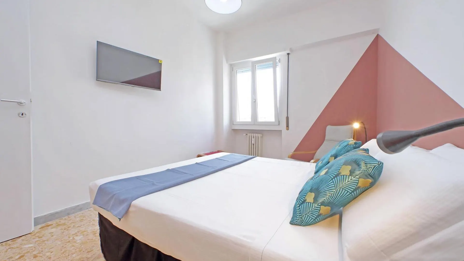 Comfy Home For Family Next To Metro Rome