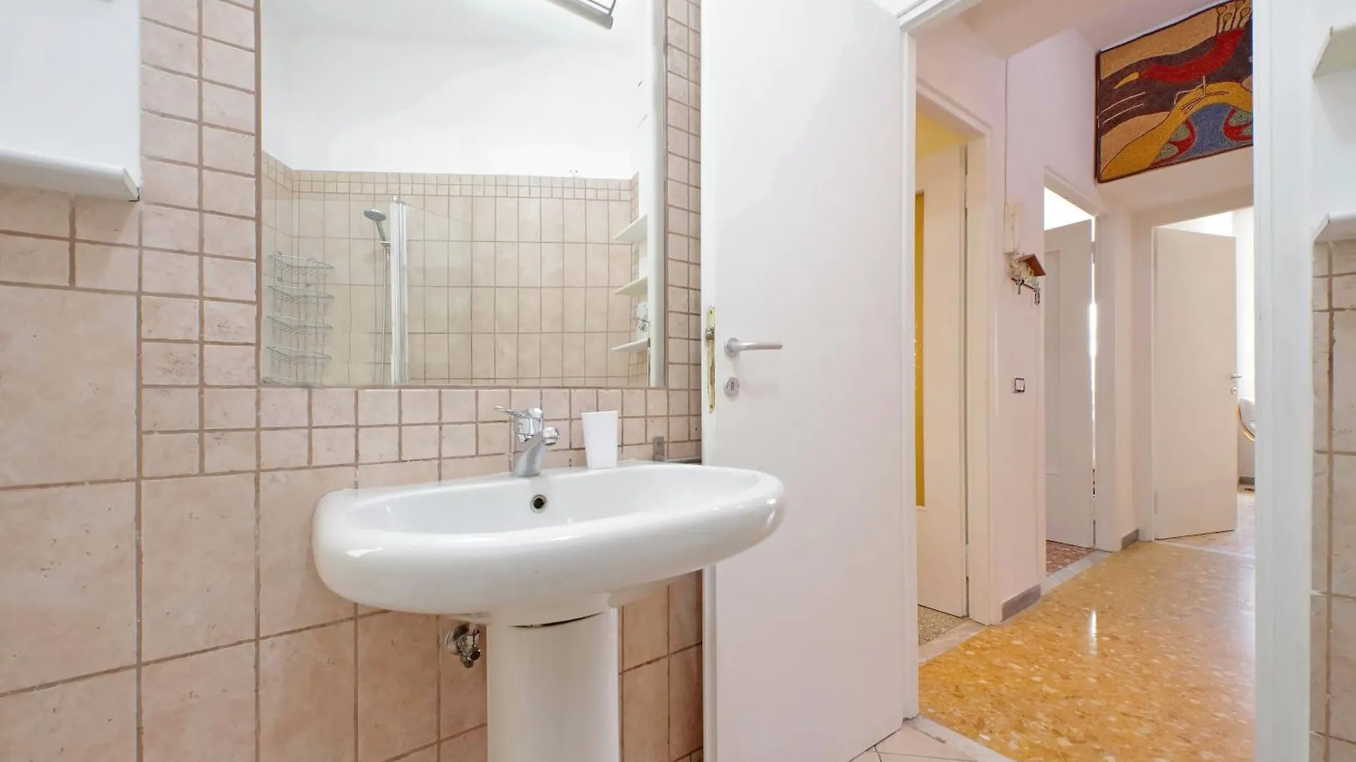 Comfy Home For Family Next To Metro Rome